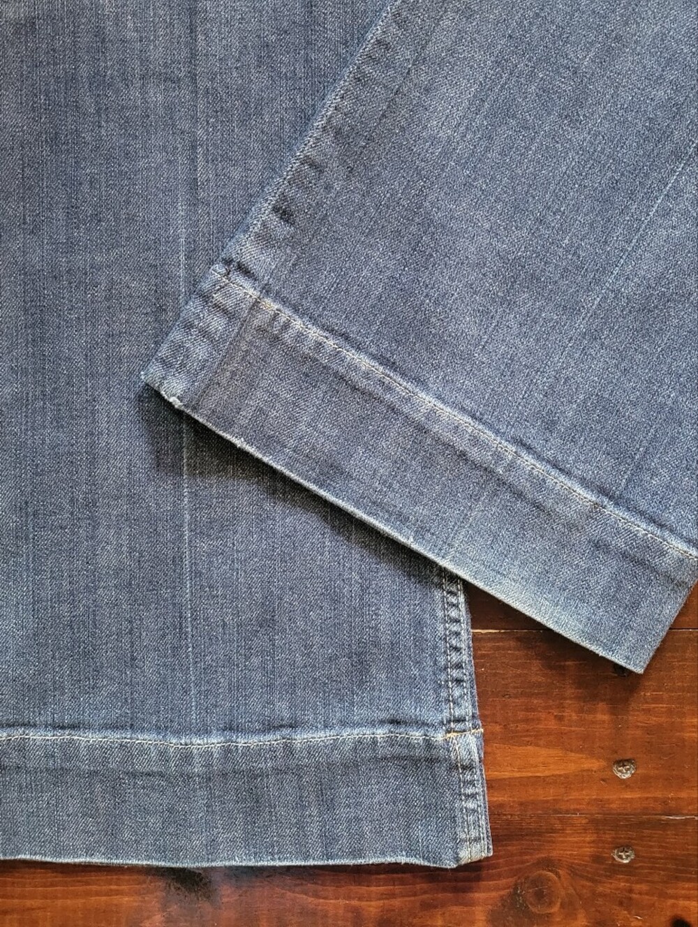 **SOLD**Vintage Y2K American Eagle Wide-Leg Low-Rise Trouser Jeans**SOLD** - Picture 7 of 7